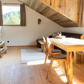 Huskys-6937 Huskys-6937