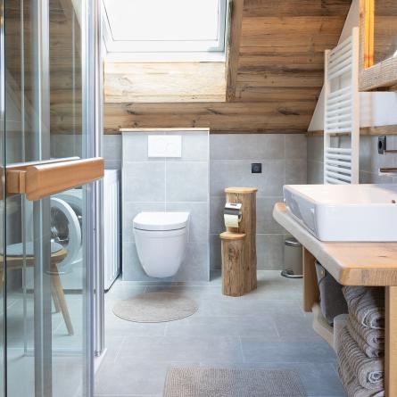 Huskys-6943 Huskys-6943